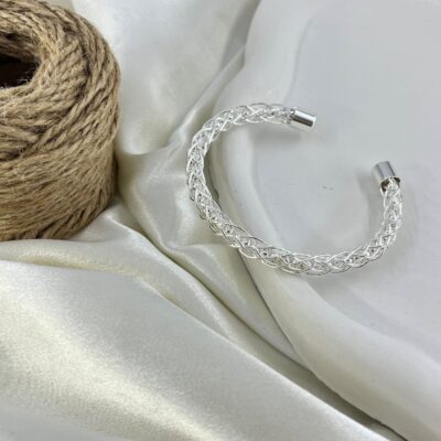 دستبند زنانه بنگل مدل موج کد B5486