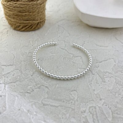 دستبند زنانه بنگل مینیمال مدل توپی کد B5334