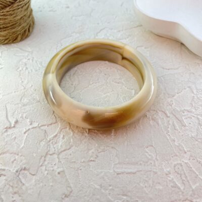 دستبند زنانه بنگل مدل رزین کد B5366