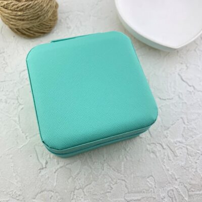 جعبه هدیه اکسسوری و زیورالات مدل مسافرتی کد G4030