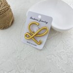 گل سینه زنانه مدل لووه کد G4148
