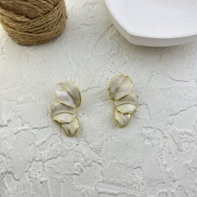 گوشواره زنانه میناکاری مدل گل برگ کد E6125