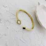 دستبند زنانه مدل ونکلیف کد B5127