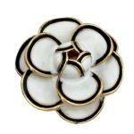 گل سینه زنانه مدل گل کد G4029