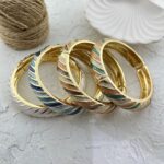دستبند زنانه بنگل مدل میناکاری B5227