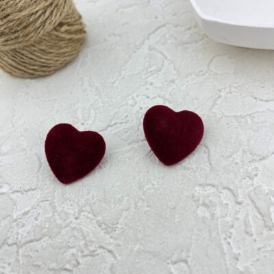 گوشواره زنانه مخملی مدل قلب کد E6066