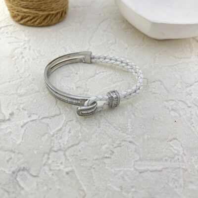 دستبند زنانه چرمی مدل قایق بادبانی کد B5325