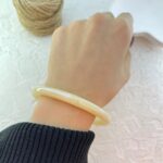دستبند زنانه بنگل مدل رزین کد B5383