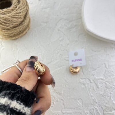 گوشواره زنانه ژوپینگ مدل پیچ کد E6260