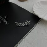 گوشواره زنانه جواهری مدل لاله گوش کد E5811
