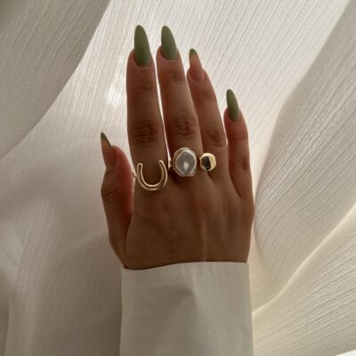 انگشتر مینیمال مروارید و نعل کد R1020