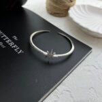 دستبند زنانه بنگل مدل ستاره B5255