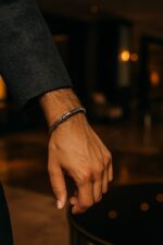 دستبند بنگل مردانه یورمن کد Men0039