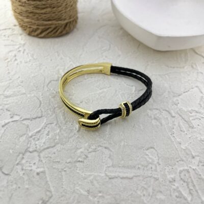 دستبند زنانه چرمی مدل قایق بادبانی کد B5324