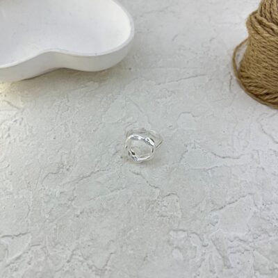 انگشتر زنانه مینیمال مدل دایره کد R51754
