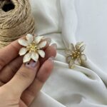 گوشواره زنانه میناکاری مدل گل کد E6402