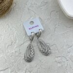 گوشواره زنانه ژوپینگ مدل جواهری کد E6277