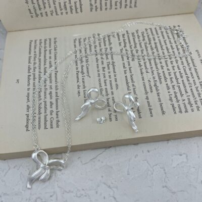 نیم ست زنانه مدل پاپیون کد M4210