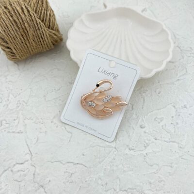 گل سینه زنانه مدل قو کد G4058