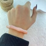 دستبند زنانه بنگل مدل رزین کد B5399