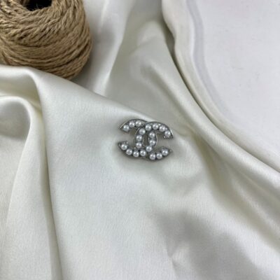 گل سینه زنانه مدل شنل مروارید G4197