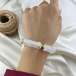 دستبند زنانه بنگل مدل رزین کد B5576