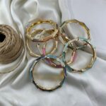 دستبند زنانه بنگل مدل میناکاری B5517