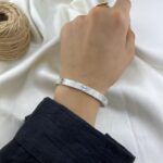 دستبند زنانه بنگل مدل کارتیه کد B5508
