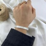 دستبند زنانه بنگل مینیمال مدل تراش دار کد B5504