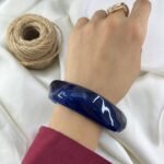 دستبند زنانه بنگل مدل رزین کد B5589