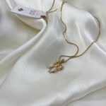 گردنبند زنانه ژوپینگ مدل پاپیون نگین دار کد N5298