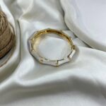 دستبند زنانه بنگل مدل میناکاری B5517